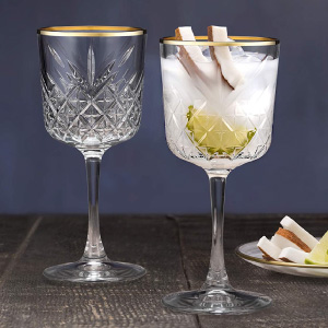 Copas doradas de cristal baratas.